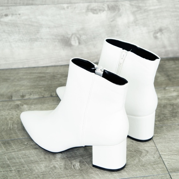 NEW🔥Pointed Toe Booties Ankle Boot Block Low Heel - Picture 3 of 5